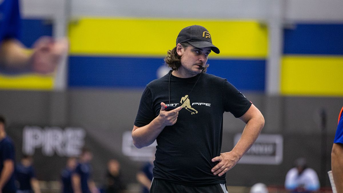 Obrali nás o body, telefon i budoucnost. Florbalový kouč po zápase glosoval také politiku